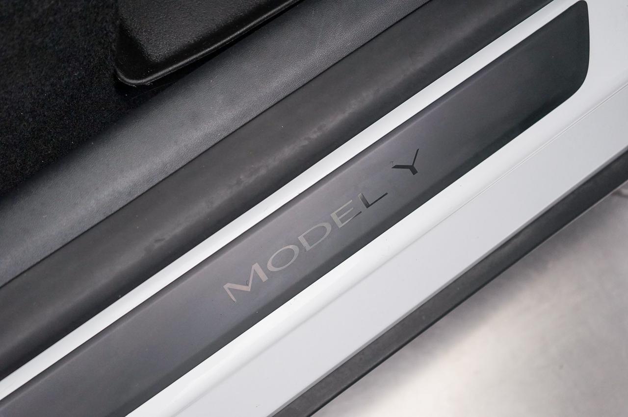 2023 Tesla Model Y Long Range Newport Beach CA