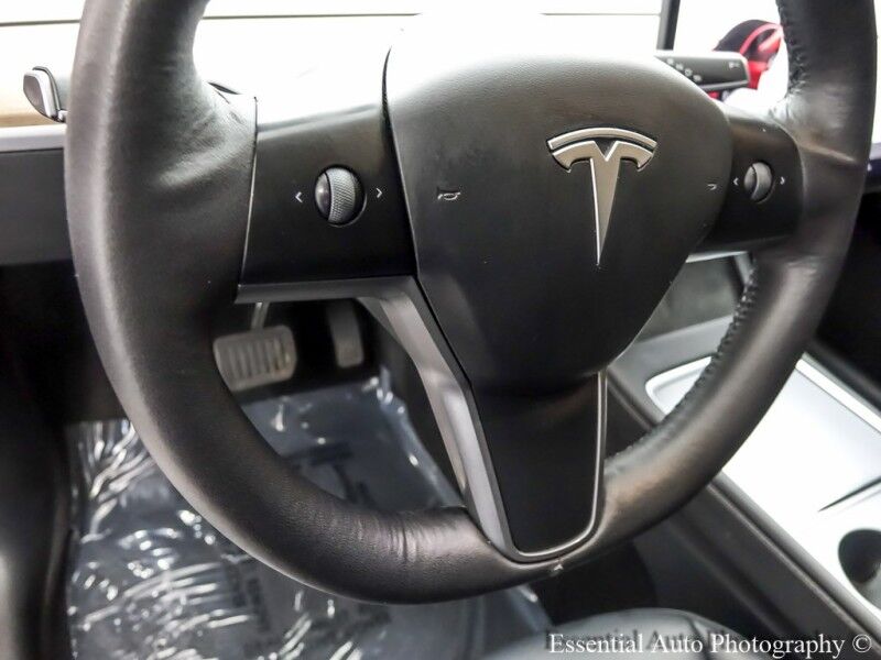 2023 Tesla Model Y Long Range PRICE INCLUDES $4000 IRS TAX CREDIT!! YOU MUST QUALIFY!! Willowbrook IL
