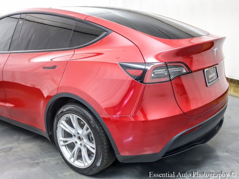 2023 Tesla Model Y Long Range PRICE INCLUDES $4000 IRS TAX CREDIT!! YOU MUST QUALIFY!! Willowbrook IL