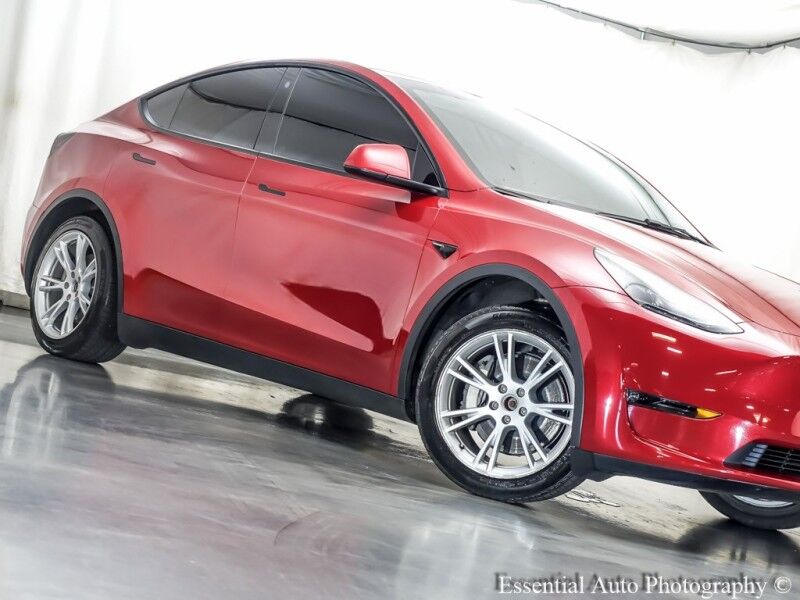 2023 Tesla Model Y Long Range PRICE INCLUDES $4000 IRS TAX CREDIT!! YOU MUST QUALIFY!! Willowbrook IL