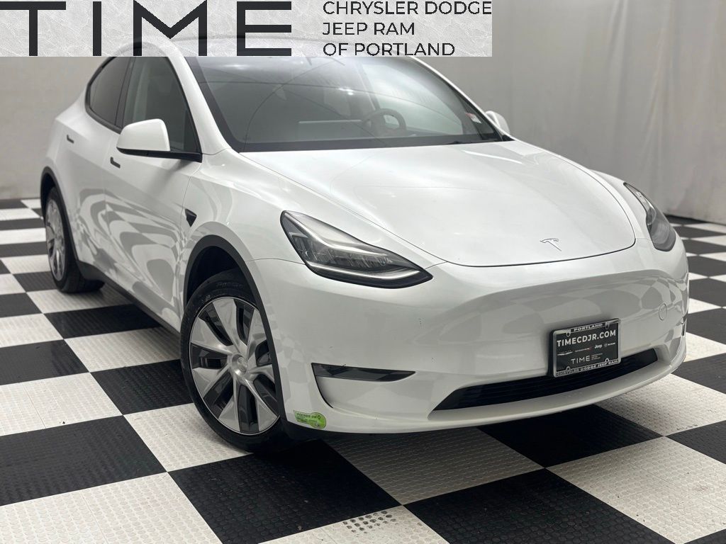 2023 Tesla Model Y Long Range