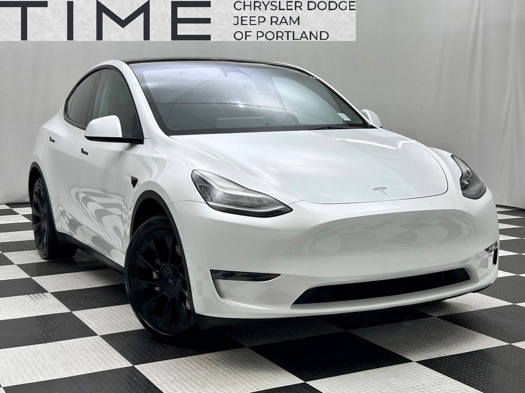 2023 Tesla Model Y Long Range