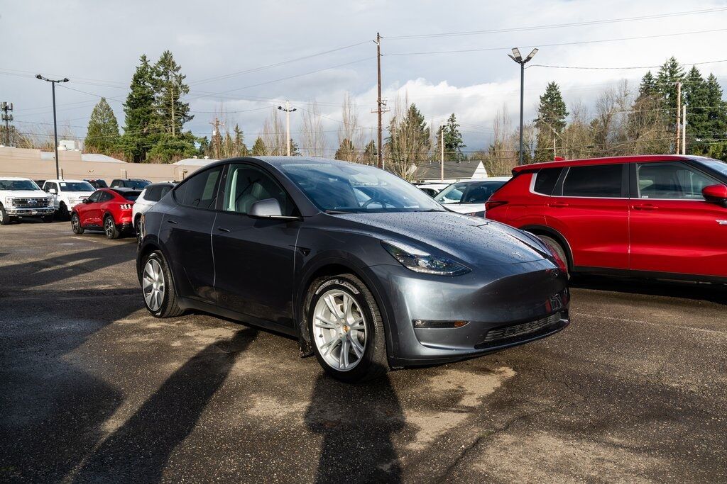 2023 Tesla Model Y Long Range Milwaukie OR