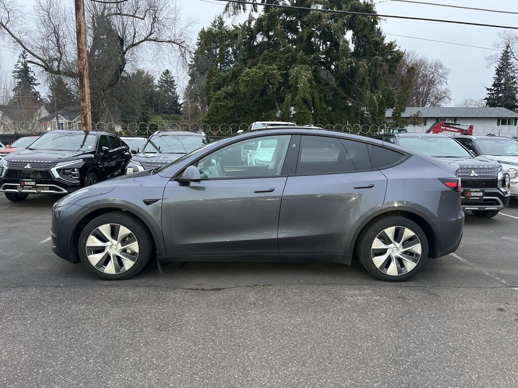 2023 Tesla Model Y Long Range Milwaukie OR