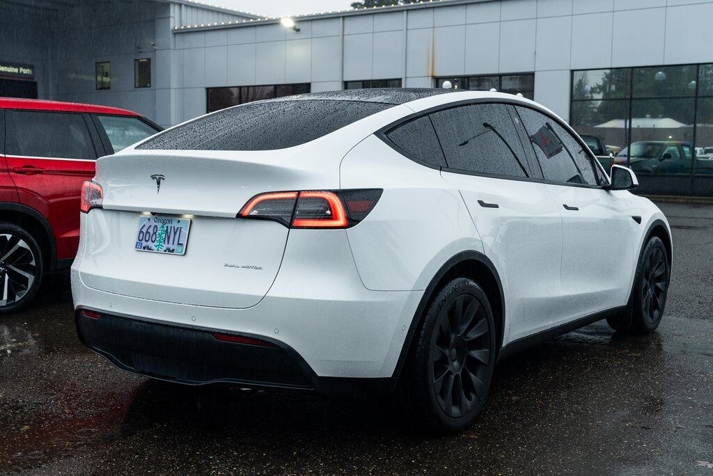 2023 Tesla Model Y Long Range Milwaukie OR