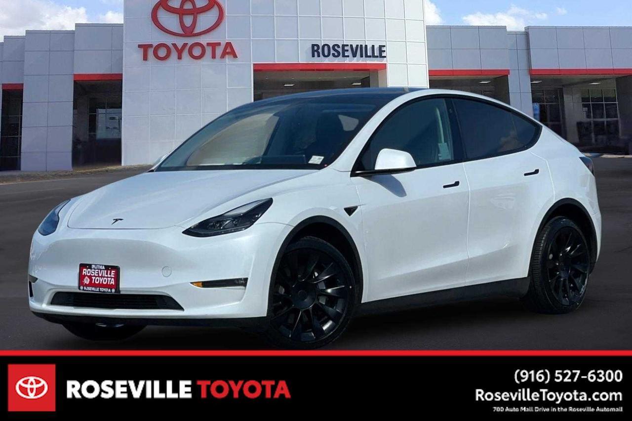 2023 Tesla Model Y Long Range