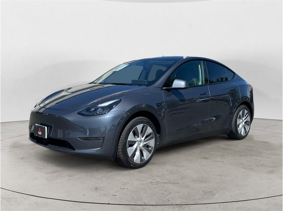 2023 Tesla Model Y Long Range Sport Utility 4D