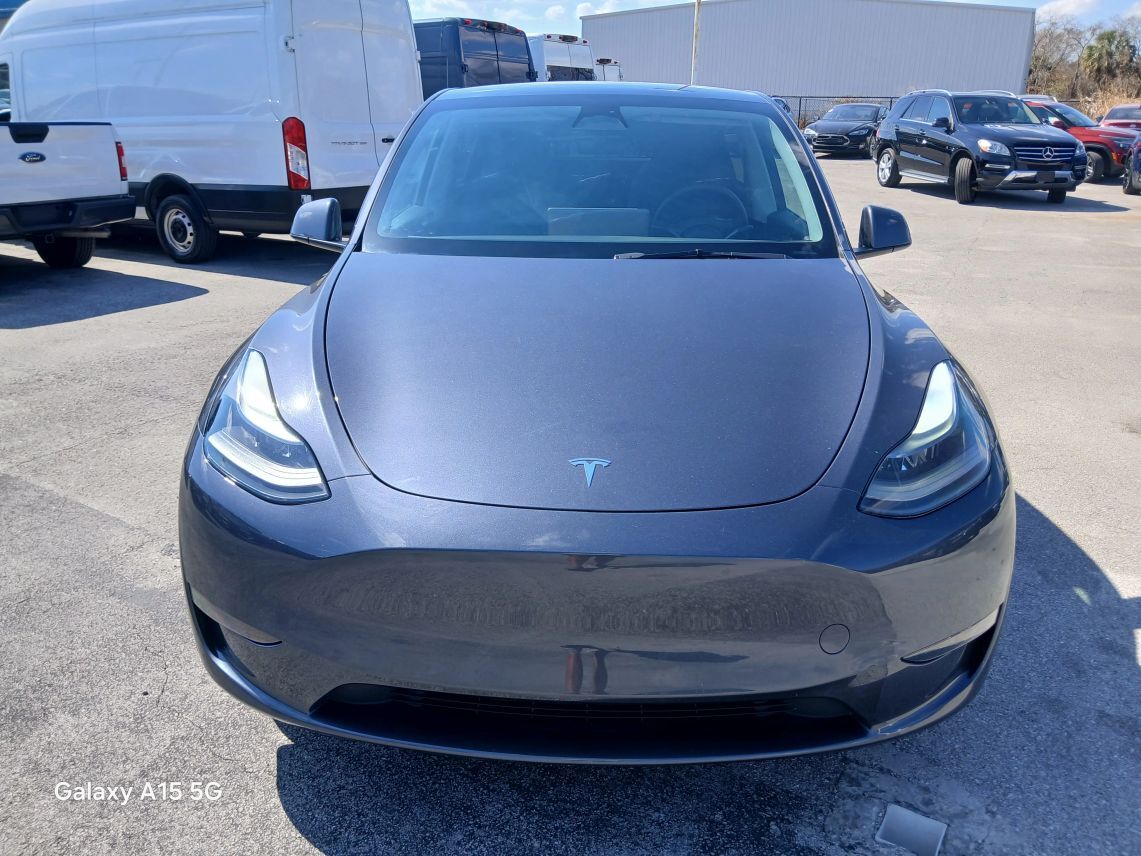 2023 Tesla Model Y Long Range Sport Utility 4D