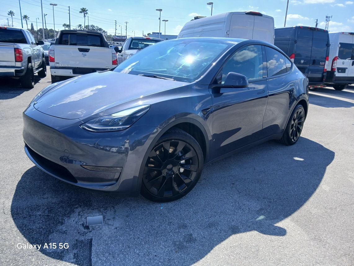 2023 Tesla Model Y Long Range Sport Utility 4D