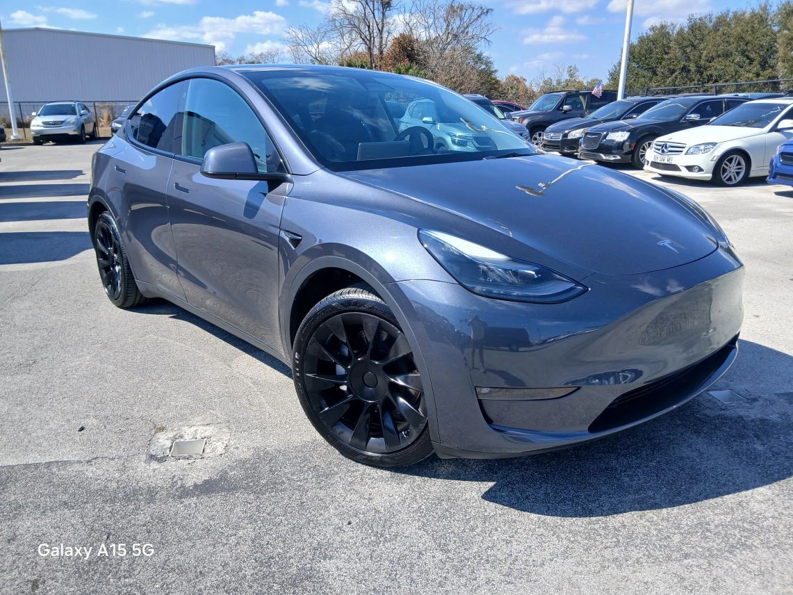 2023 Tesla Model Y Long Range Sport Utility 4D