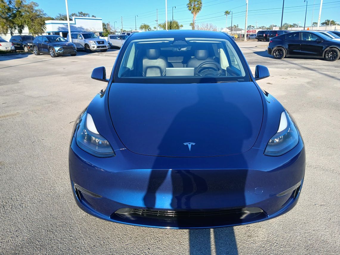 2023 Tesla Model Y Long Range Sport Utility 4D