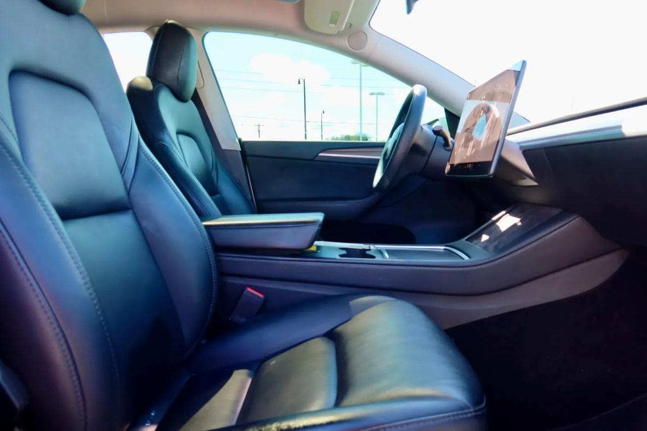 2023 Tesla Model Y Long Range Sport Utility 4D Maitland FL
