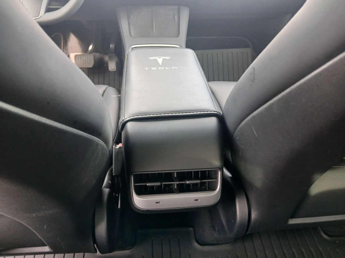 2023 Tesla Model Y Long Range photo 23