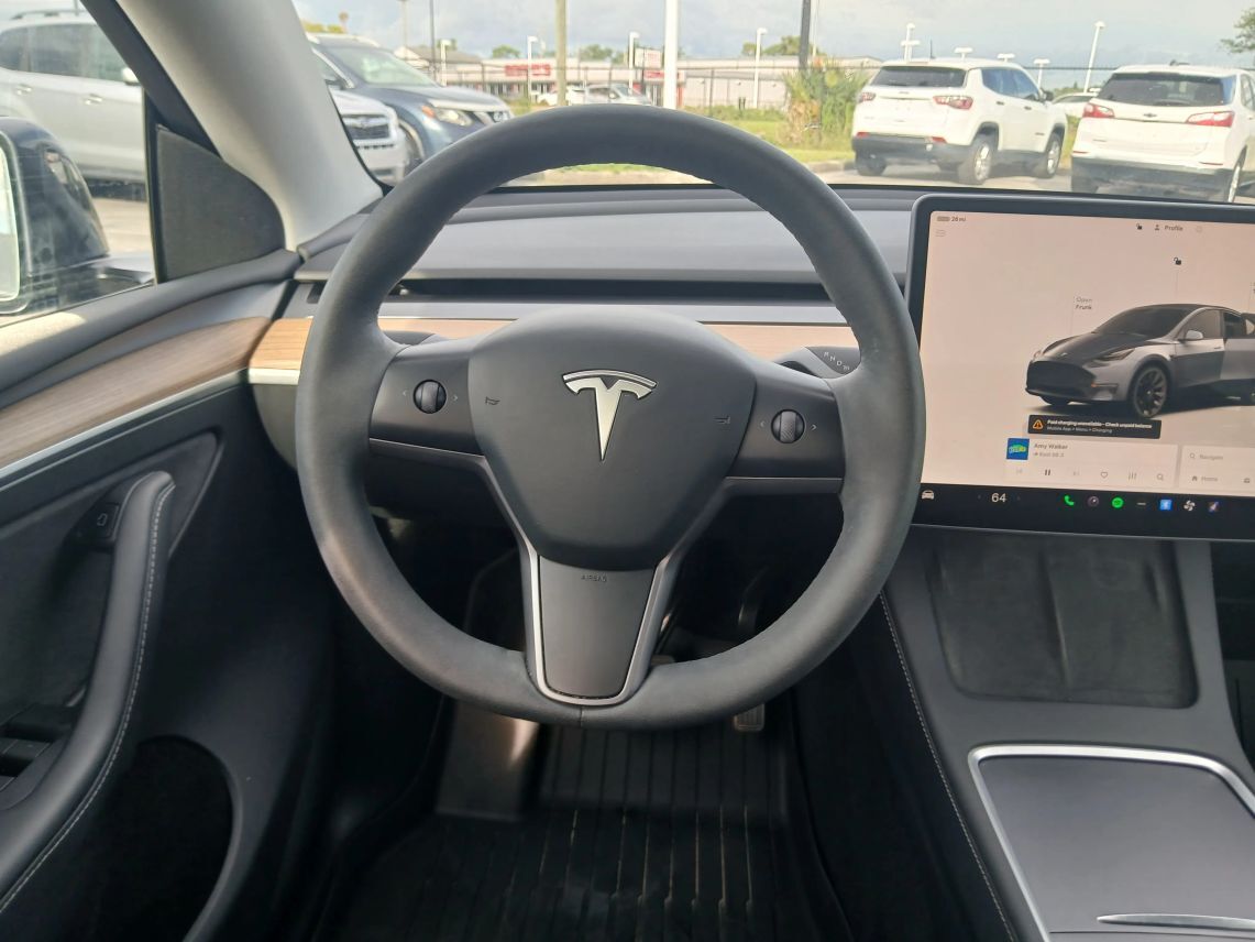 2023 Tesla Model Y Long Range photo 21