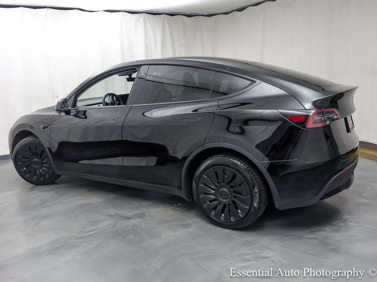 2023 Tesla Model Y Long Range Willowbrook IL