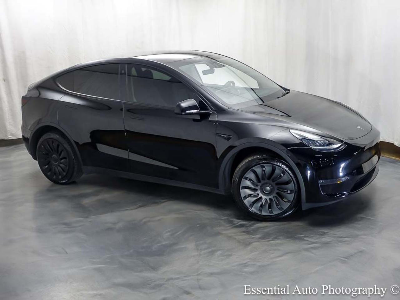 2023 Tesla Model Y Long Range Willowbrook IL