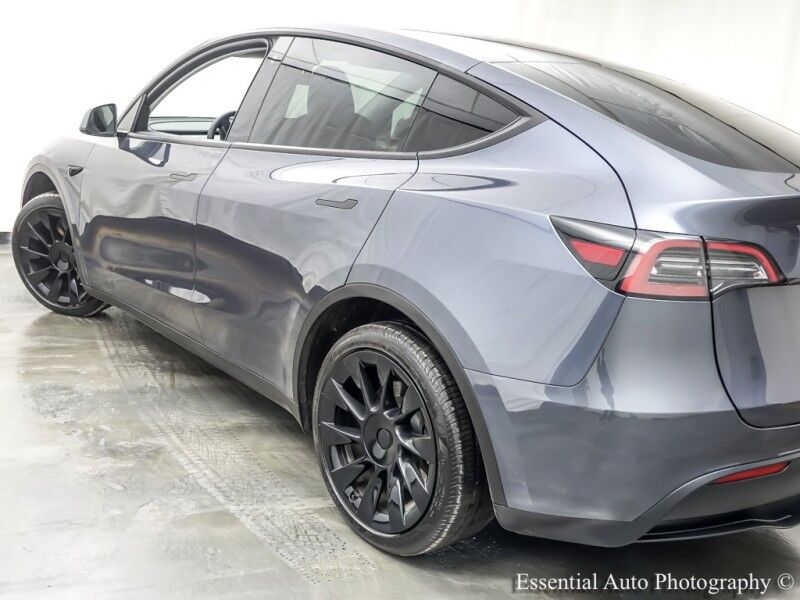 2023 Tesla Model Y Long Range Willowbrook IL