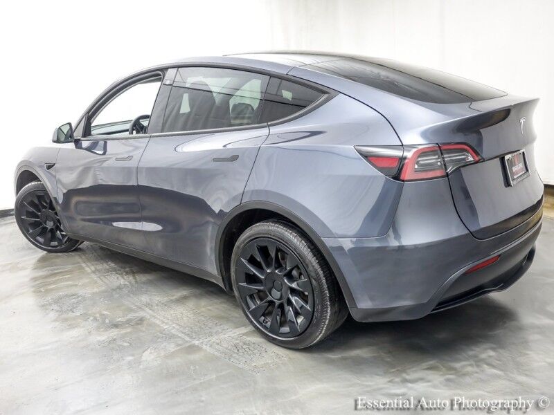 2023 Tesla Model Y Long Range Willowbrook IL