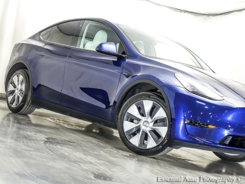 2023 Tesla Model Y Long Range Willowbrook IL