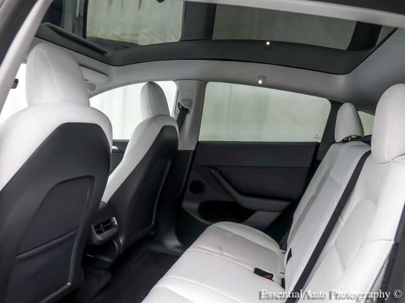2023 Tesla Model Y Long Range Willowbrook IL