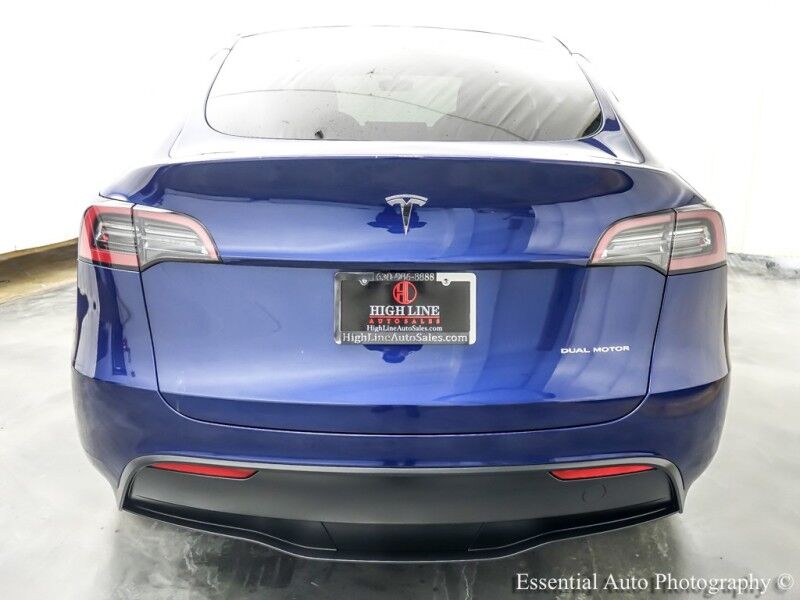 2023 Tesla Model Y Long Range Willowbrook IL