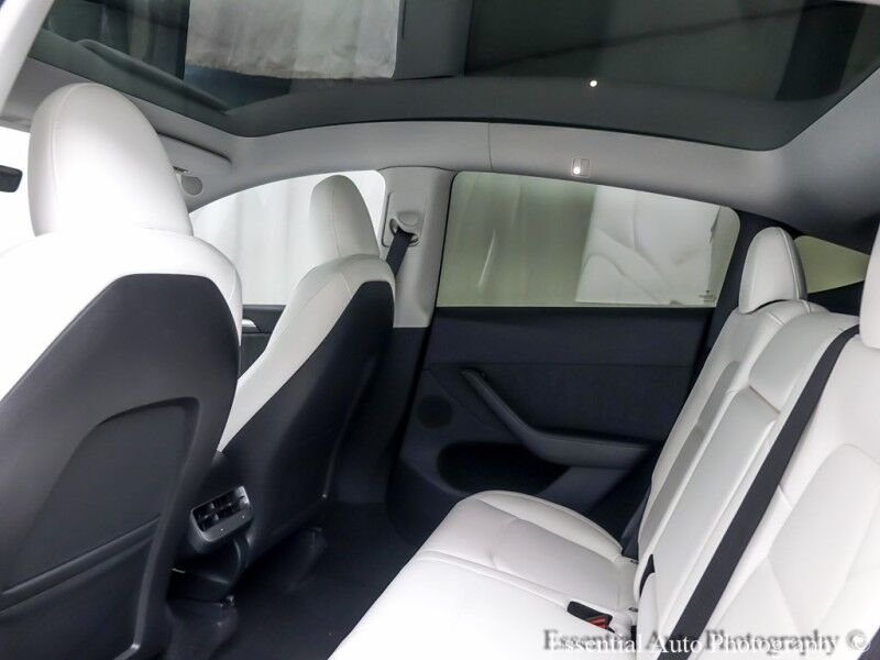 2023 Tesla Model Y Long Range Willowbrook IL