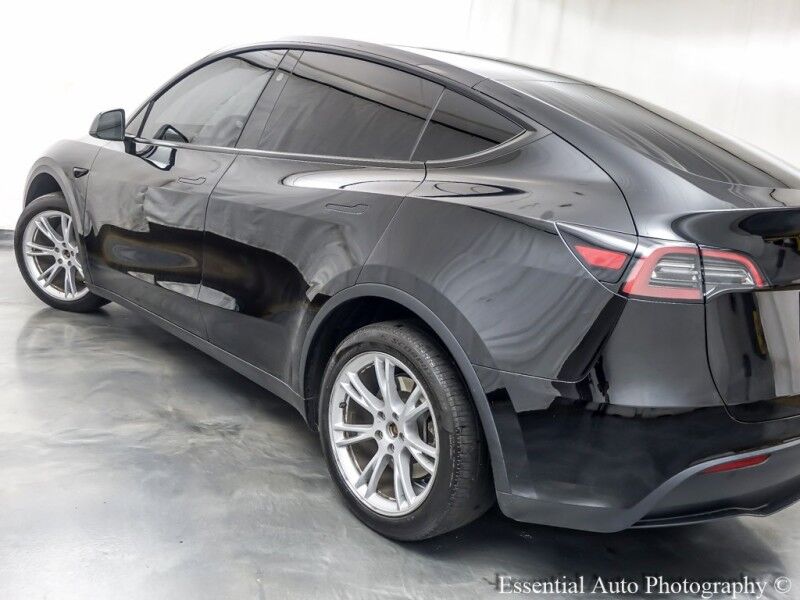 2023 Tesla Model Y Long Range Willowbrook IL