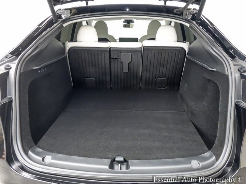2023 Tesla Model Y Long Range Willowbrook IL