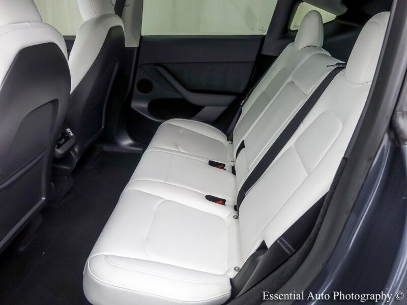 2023 Tesla Model Y Long Range Willowbrook IL