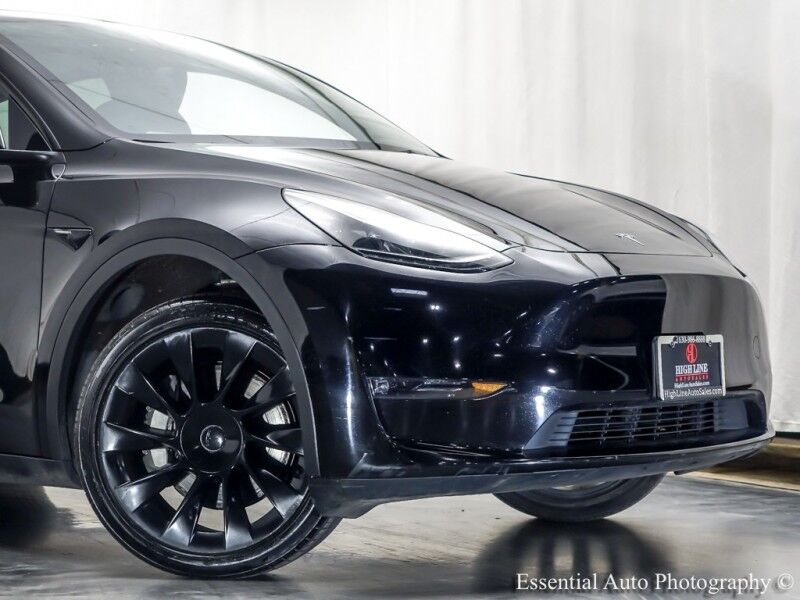2023 Tesla Model Y Long Range