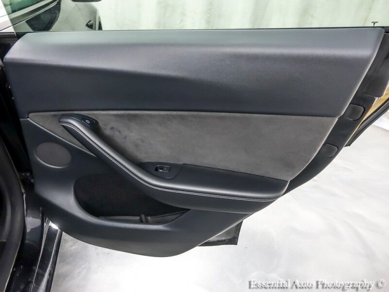 2023 Tesla Model Y Long Range Willowbrook IL