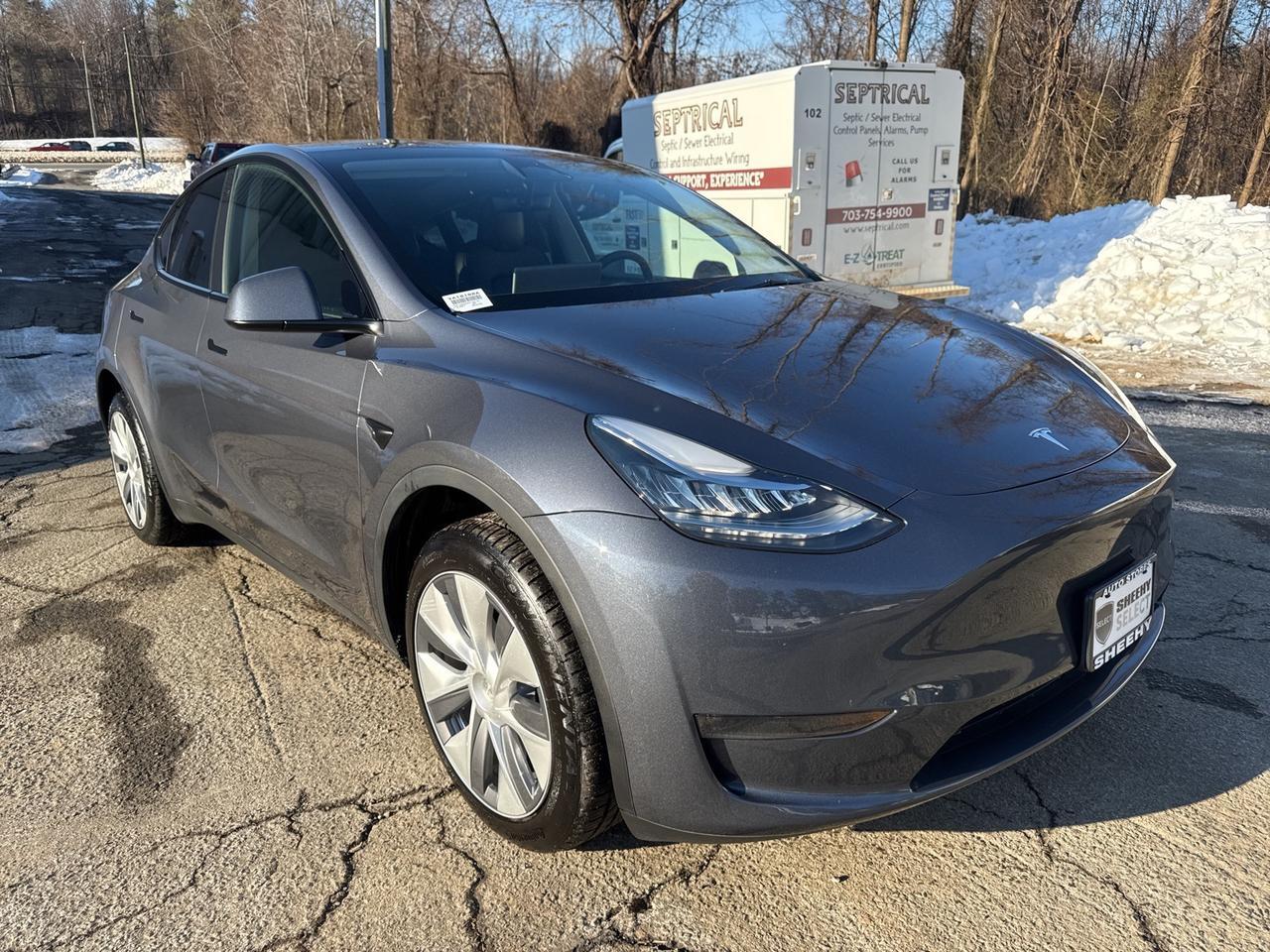 2023 Tesla Model Y Long Range