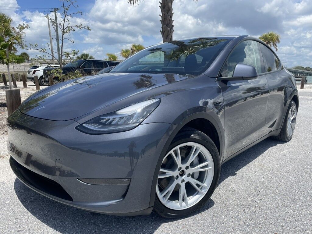 2023 Tesla Model Y MODEL Y~LONG RANGE~LOW MILES~1 OWNER~CLEAN CARFAX~ONLINE FINANCE AND SHIPPING AVAILABLE!!!!! Sarasota FL