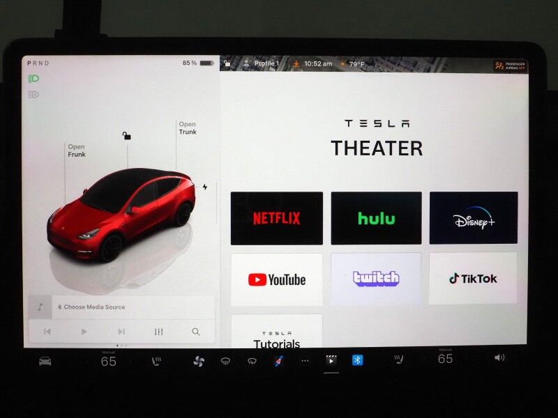 2023 Tesla Model Y Performance AWD *AUTOPILOT, NAVIGATION, SAFETY ALERTS, ADAPTIVE CRUISE, SURROUND VIEW CAMERAS, PANORAMA GLASS ROOF, HEATED SEATS, 21 INCH UBERTURBINE WHEELS, WIRELESS CHARGING Round Rock TX