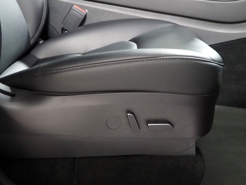 2023 Tesla Model Y Performance AWD *AUTOPILOT, NAVIGATION, SAFETY ALERTS, ADAPTIVE CRUISE, SURROUND VIEW CAMERAS, PANORAMA GLASS ROOF, HEATED SEATS, 21 INCH UBERTURBINE WHEELS, WIRELESS CHARGING Round Rock TX