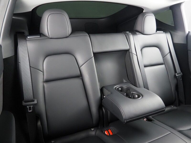 2023 Tesla Model Y Performance AWD *AUTOPILOT, NAVIGATION, SAFETY ALERTS, ADAPTIVE CRUISE, SURROUND VIEW CAMERAS, PANORAMA GLASS ROOF, HEATED SEATS, 21 INCH UBERTURBINE WHEELS, WIRELESS CHARGING Round Rock TX