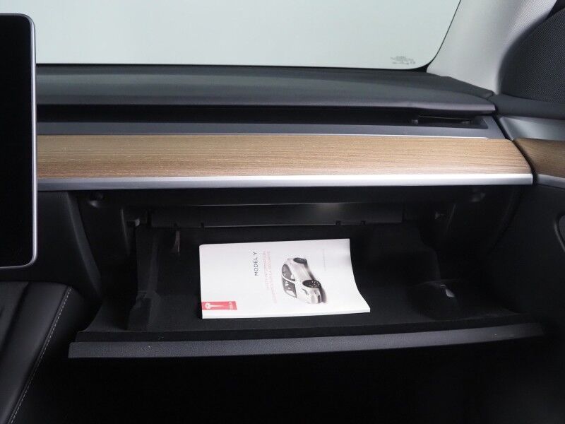 2023 Tesla Model Y Performance AWD *AUTOPILOT, NAVIGATION, SAFETY ALERTS, ADAPTIVE CRUISE, SURROUND VIEW CAMERAS, PANORAMA GLASS ROOF, HEATED SEATS, 21 INCH UBERTURBINE WHEELS, WIRELESS CHARGING Round Rock TX