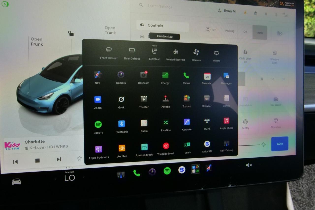 2023 Tesla Model Y Performance AWD / Heated Seats / Pano Sunroof High Point NC