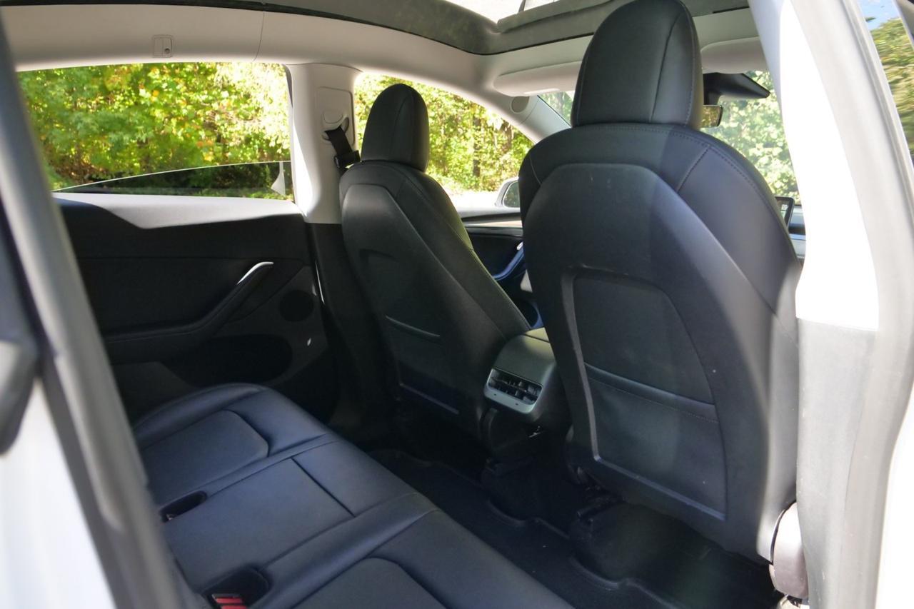 2023 Tesla Model Y Performance AWD / Heated Seats / Pano Sunroof High Point NC