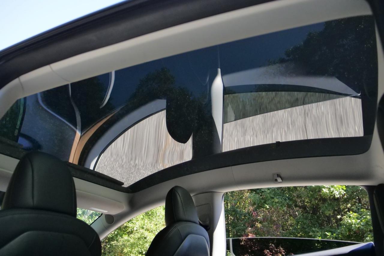 2023 Tesla Model Y Performance AWD / Heated Seats / Pano Sunroof High Point NC
