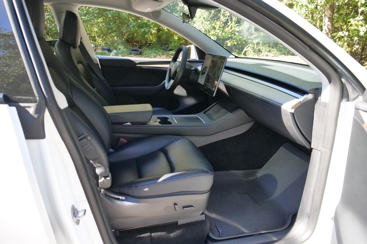 2023 Tesla Model Y Performance AWD / Heated Seats / Pano Sunroof High Point NC