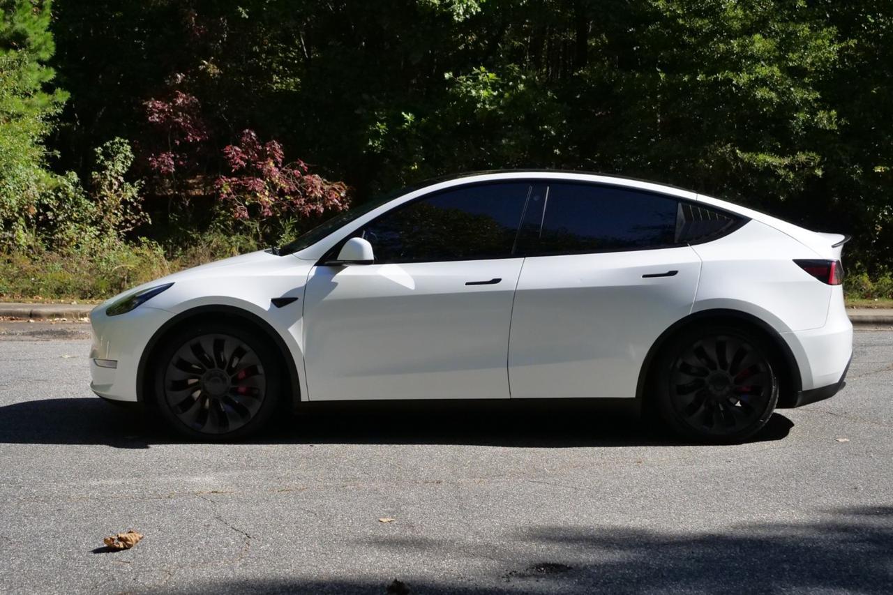 2023 Tesla Model Y Performance AWD / Heated Seats / Pano Sunroof High Point NC