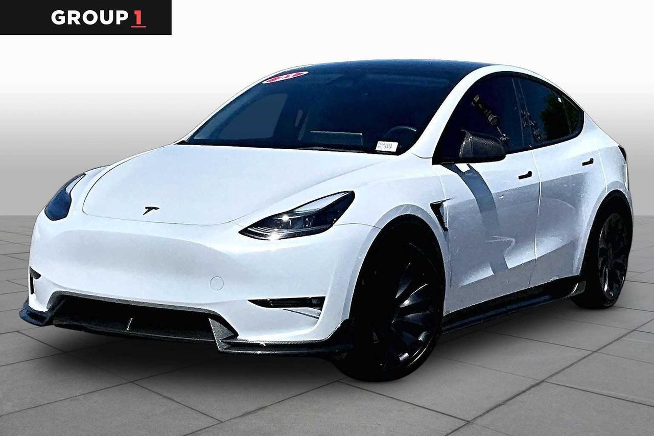 2023 Tesla Model Y Performance