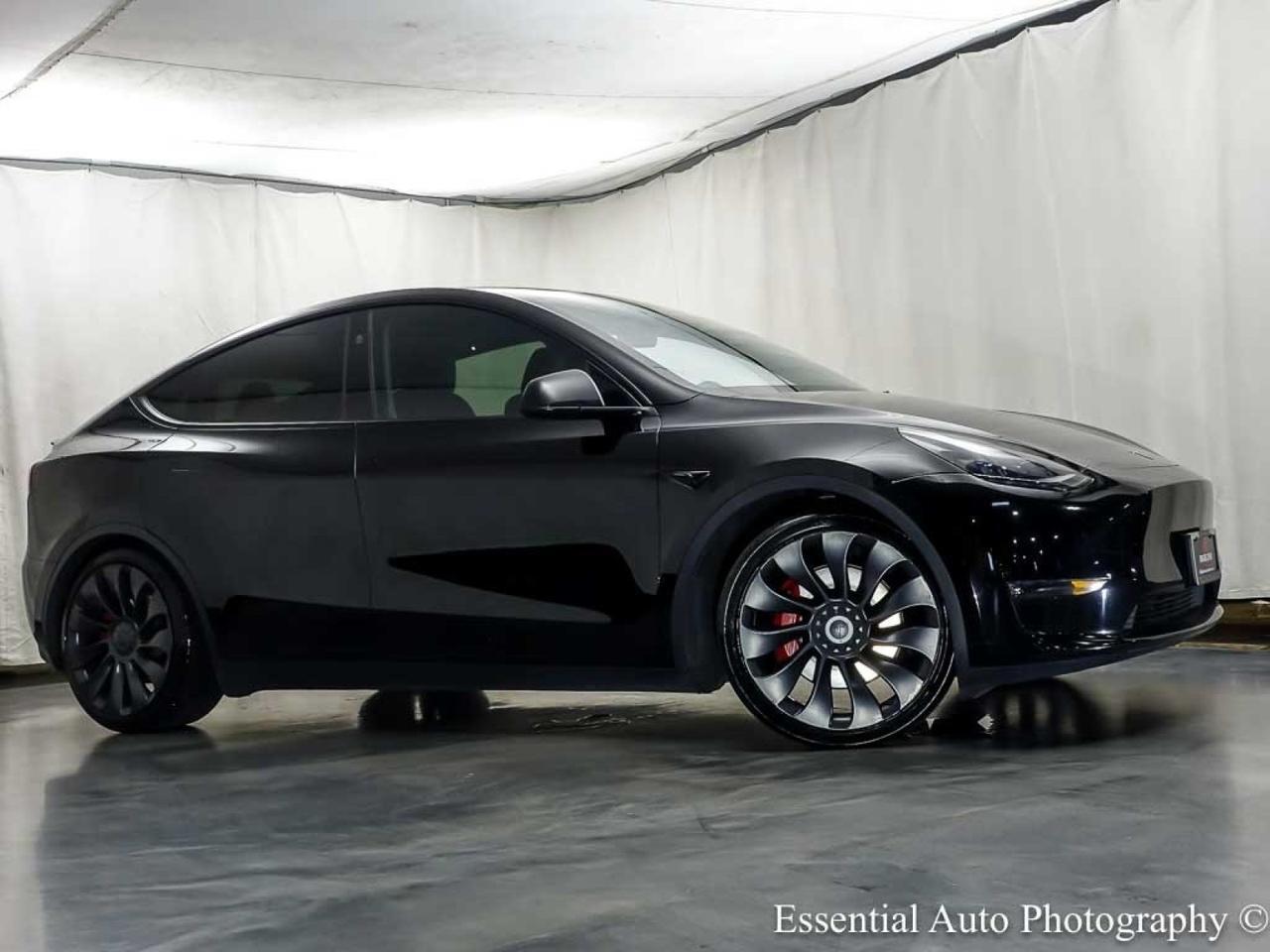 2023 Tesla Model Y Performance HW4