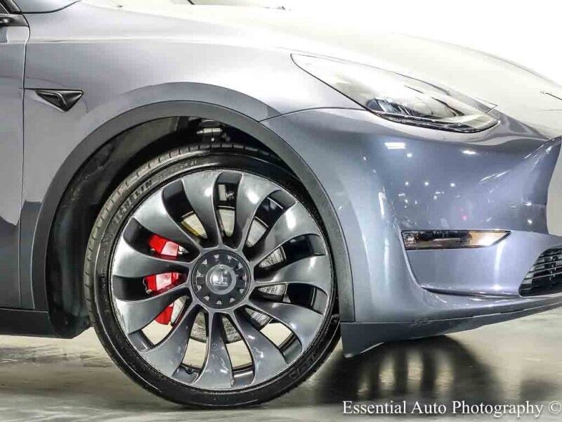 2023 Tesla Model Y Performance HW4