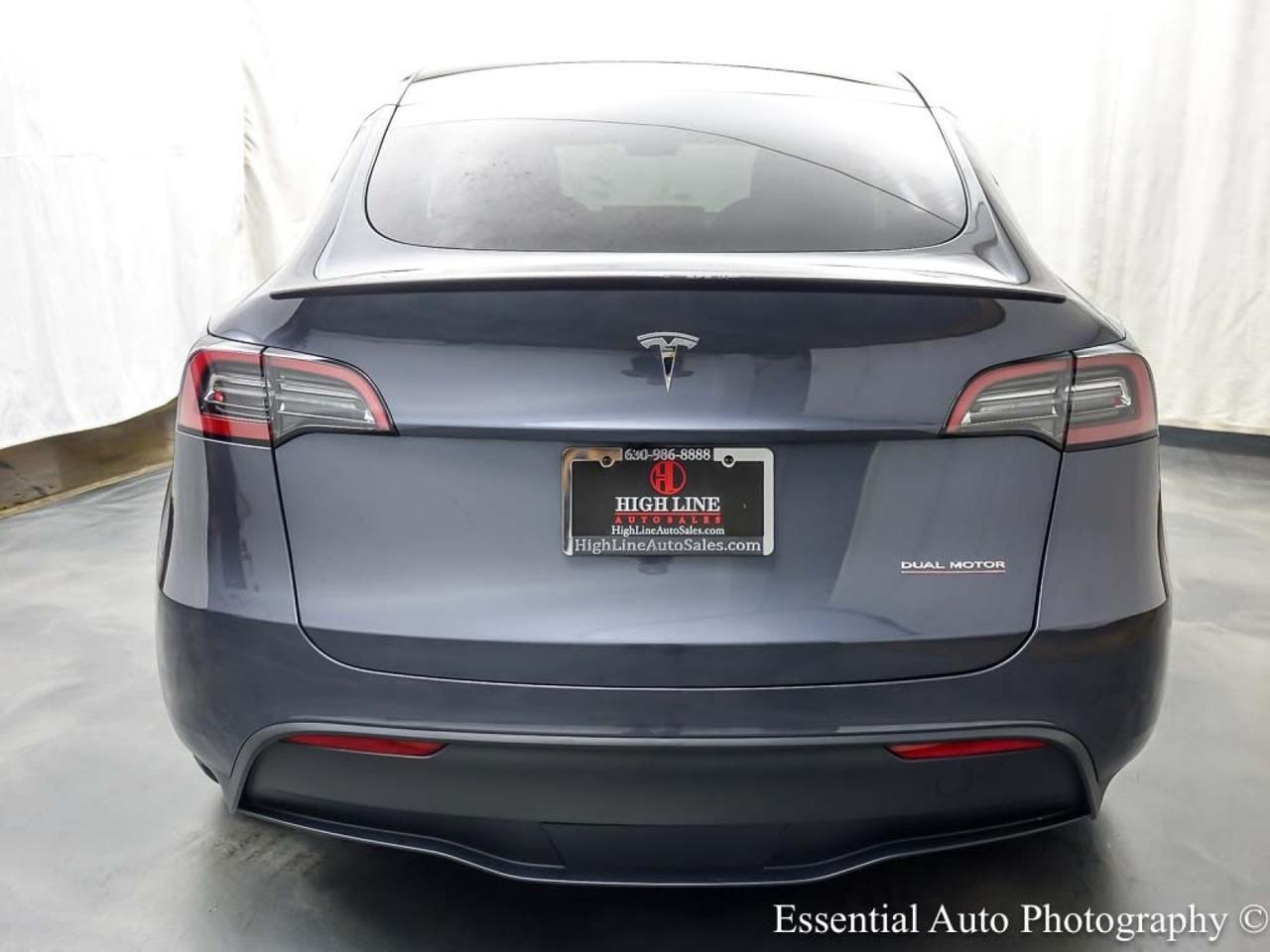 2023 Tesla Model Y Performance HW4 Willowbrook IL