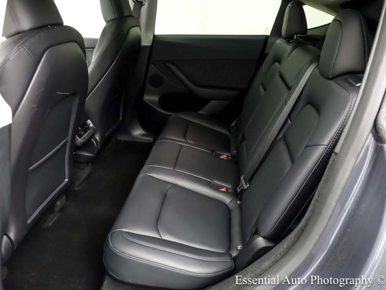 2023 Tesla Model Y Performance HW4 Willowbrook IL