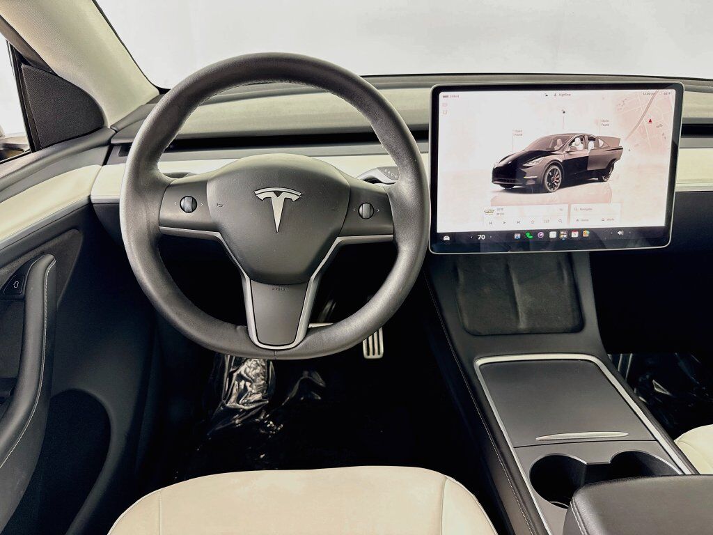 2023 Tesla Model Y Performance HW4 Willowbrook IL