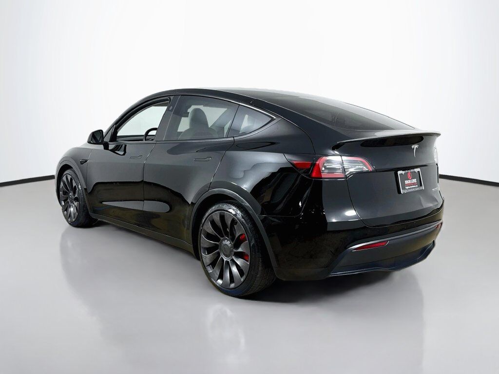 2023 Tesla Model Y Performance HW4 Willowbrook IL
