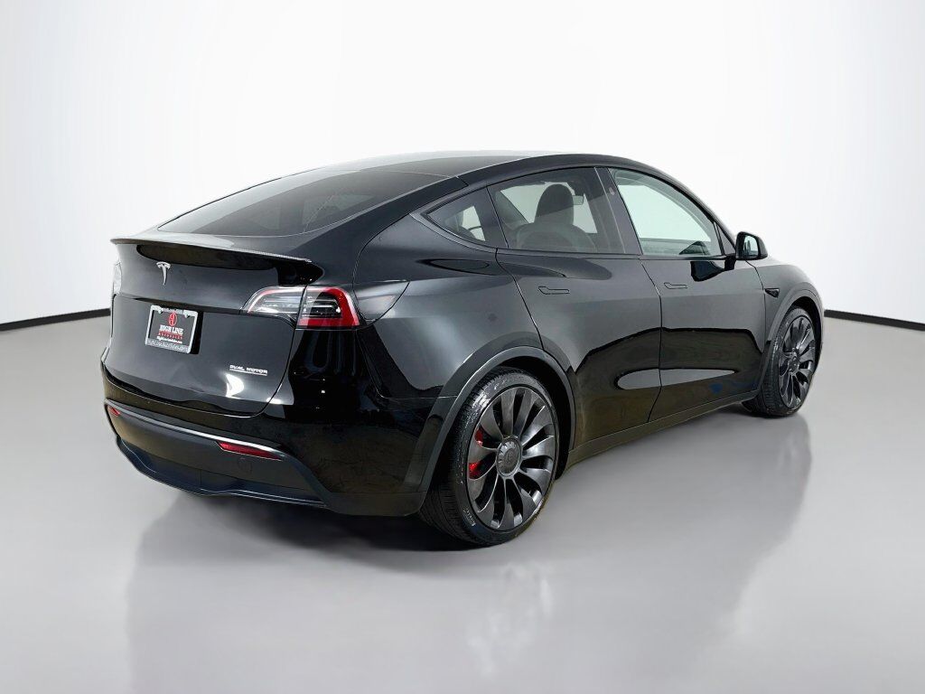 2023 Tesla Model Y Performance HW4 Willowbrook IL